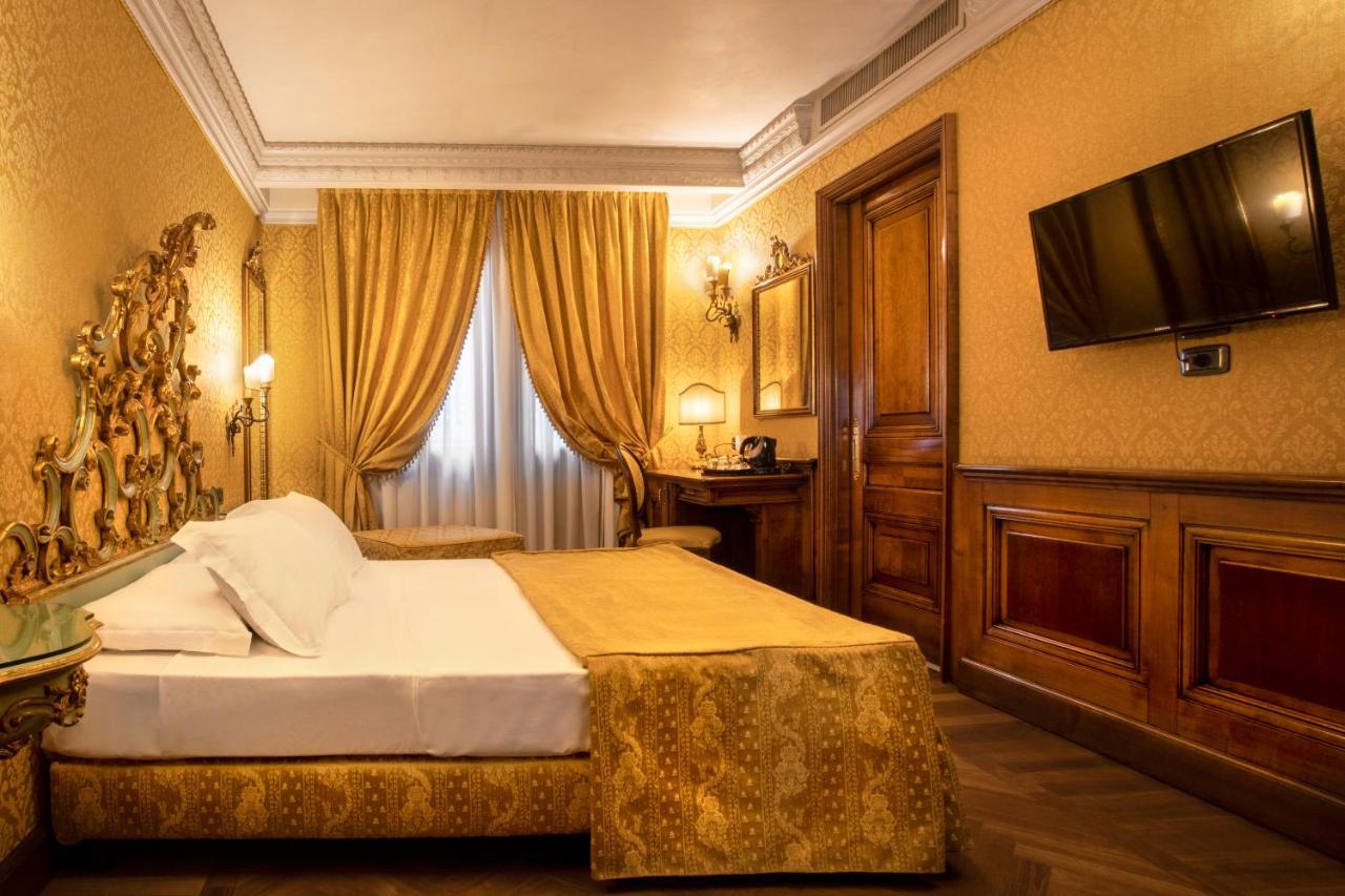 Palazzina Veneziana Hotel Bagian luar foto