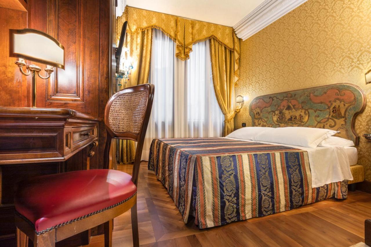 Palazzina Veneziana Hotel Bagian luar foto