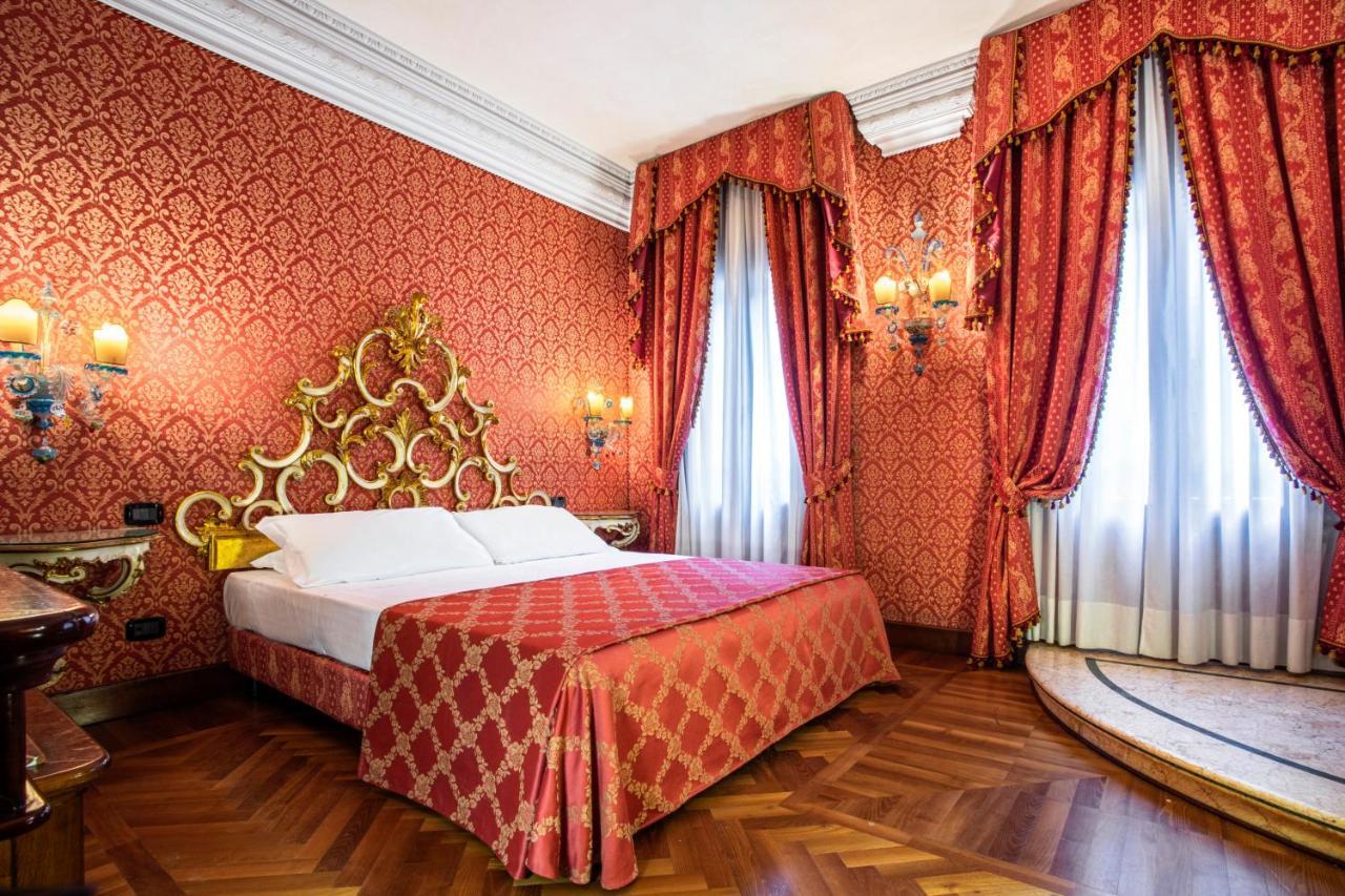 Palazzina Veneziana Hotel Bagian luar foto